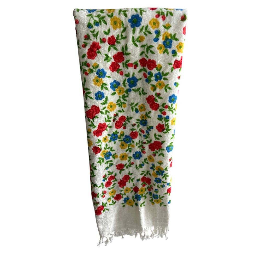 Vintage Cannon 100% Cotton Retro Ditzy Floral Print Towel 42in X 24in USA Made‎